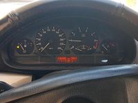 Second-hand BMW 320 170 CP (125 kW) 2001 Negru Berlinǎ