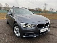 Gebraucht BMW 318 Advantage 150 PS (110 kW) 2019 Grau metallic Kombi