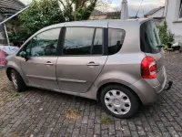 Gebraucht Renault Grand Modus 2009 Braun Van / Kleinbus