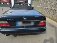 Second-hand Mercedes E200 Edition 136 CP (100 kW) 1997 Negru Cabrio
