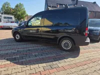 Gebraucht Opel Combo 90 PS (66 kW) 2011 Saphirschwarz mineraleffekt Van / Kleinbus