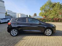 Gebraucht Ford Fiesta Titanium 125 PS (91 kW) 2023 Agate black metallic Kleinwagen