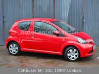 Gebraucht Toyota Aygo Cool 68 PS (50 kW) 2007 Rot Kleinwagen