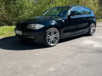 Gebraucht BMW 116 122 PS (89 kW) 2010 Schwarz Kleinwagen