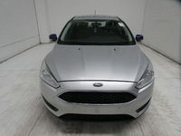 Gebraucht Ford Focus 105 PS (77 kW) 2018 Grau Kombi