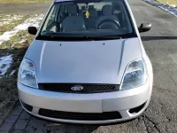Gebraucht Ford Fiesta 80 PS (58 kW) 2003 Silber Kleinwagen