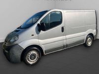Gebraucht Opel Vivaro 82 PS (60 kW) 2004 Silber Van / Kleinbus