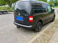 Gebraucht VW Caddy Style 105 PS (77 kW) 2010 Schwarz Van / Kleinbus