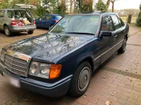 Gebraucht Mercedes E260 160 PS (117 kW) 1992 Blau Limousine