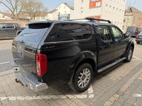 Gebraucht Nissan Navara 231 PS (169 kW) 2015 Schwarz Pickup