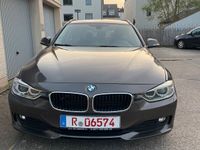 gebraucht BMW 318 d, Aut., Xenon, Nav., SHZ., AHKP., Tempom., Startst., EKof