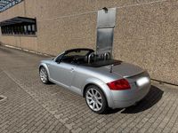 Gebraucht Audi TT Roadster 180 PS (132 kW) 2000 Silber Cabrio