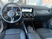 Gebraucht Mercedes GLA200 Progressive 163 PS (119 kW) 2025 Weiß SUV