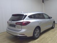 Gebraucht Ford Focus Titanium X 116 PS (85 kW) 2024 Polarsilber metallic Limousine