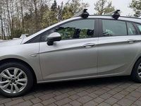 Używany Opel Astra Dynamic 105 KM (77 kW) 2016 Srebrny Kombi
