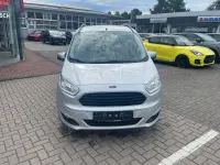 Gebraucht Ford Tourneo Courier Trend 101 PS (74 kW) 2015 Silber Van / Kleinbus
