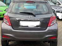gebraucht Toyota Yaris 2013 99 PS 1.3 Lt