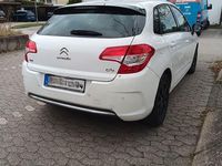 Gebraucht Citroën C4 SELECTION 114 PS (83 kW) 2013 Weiß Limousine