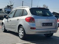 Gebraucht Renault Clio II Dynamique 75 PS (55 kW) 2011 Silber Limousine