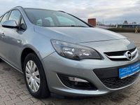 Gebraucht Opel Astra Selection 136 PS (100 kW) 2014 Silber Kombi