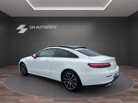 Gebraucht Mercedes E200 Night 184 PS (135 kW) 2018 Weiß Coupé
