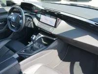 Gebraucht Peugeot 308 SW Active 131 PS (96 kW) 2022 Schwarz Kombi