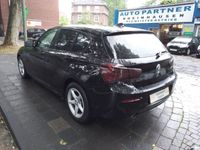 Gebraucht BMW 116 Advantage 109 PS (80 kW) 2017 Schwarz 2 Kleinwagen