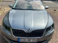 Gebraucht Skoda Superb LAURIN & KLEMENT 190 PS (139 kW) 2017 Silber Kombi
