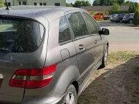 Gebraucht Mercedes B150 95 PS (69 kW) 2009 Braun Van / Kleinbus