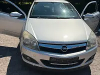 Usata Opel Astra 90 CV (66 kW) 2009 Argento Coupé