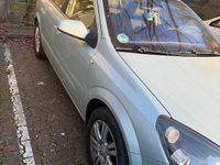 Gebraucht Opel Astra Edition 110 PS (80 kW) 2009 Silber Limousine