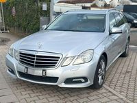 Gebraucht Mercedes E220 170 PS (125 kW) 2010 Silber Limousine