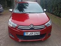Gebraucht Citroën C4 SELECTION 95 PS (69 kW) 2014 Rot Kleinwagen