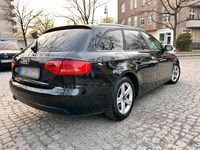 Gebraucht Audi A4 140 PS (102 kW) 2010 Schwarz Kombi