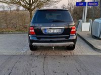 Gebraucht Mercedes ML320 224 PS (164 kW) 2008 Schwarz SUV