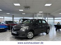 Gebraucht Toyota Yaris Cool 99 PS (72 kW) 2012 Grau Kleinwagen