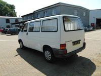Gebraucht VW Caravelle 68 PS (50 kW) 1999 Weiß Van / Kleinbus