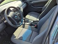 gebraucht BMW 318 i Touring E46