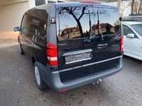 Gebraucht Mercedes Vito 163 PS (119 kW) 2022 Obsidianschwarz metallic Van