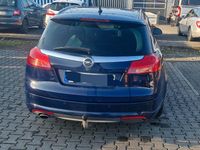 Gebraucht Opel Insignia 131 PS (96 kW) 2011 Blau Kombi