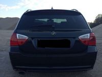 Gebraucht BMW 320 163 PS (119 kW) 2007 Schwarz Kombi