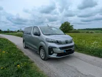 Gebraucht Peugeot Traveller Allure 177 PS (130 kW) 2025 Silber Van / Kleinbus