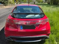 Używany Honda Civic S 140 KM (102 kW) 2007 Czerwony Coupe