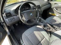 Gebraucht BMW 318 143 PS (105 kW) 2004 Grau Limousine