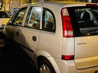 Gebraucht Opel Meriva 90 PS (66 kW) 2005 Silber Van / Kleinbus