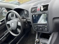 Gebraucht VW Golf V 105 PS (77 kW) 2005 Schwarz Kleinwagen