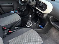 Gebraucht Renault Twingo Life 70 PS (51 kW) 2017 Rot Kleinwagen