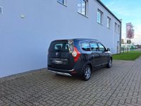 gebraucht Dacia Lodgy BLUE dCi 115 Stepway*7 Sitzer*Navi*PDC*SZH