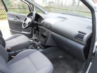 Second-hand Seat Alhambra 116 CP (85 kW) 2001 Argintiu Monovolum