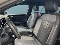 Gebraucht VW T-Roc 150 PS (110 kW) 2024 Grau SUV